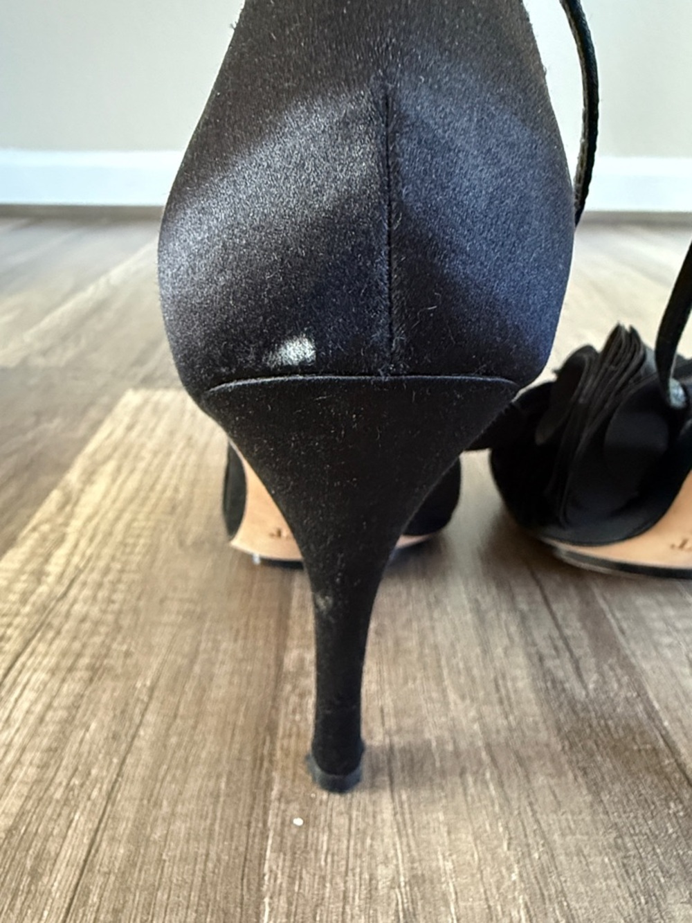 Glint Shoes Black Satin Flower Heels Size 8 Stilettos Cocktail Shoes - Picture 5 of 7